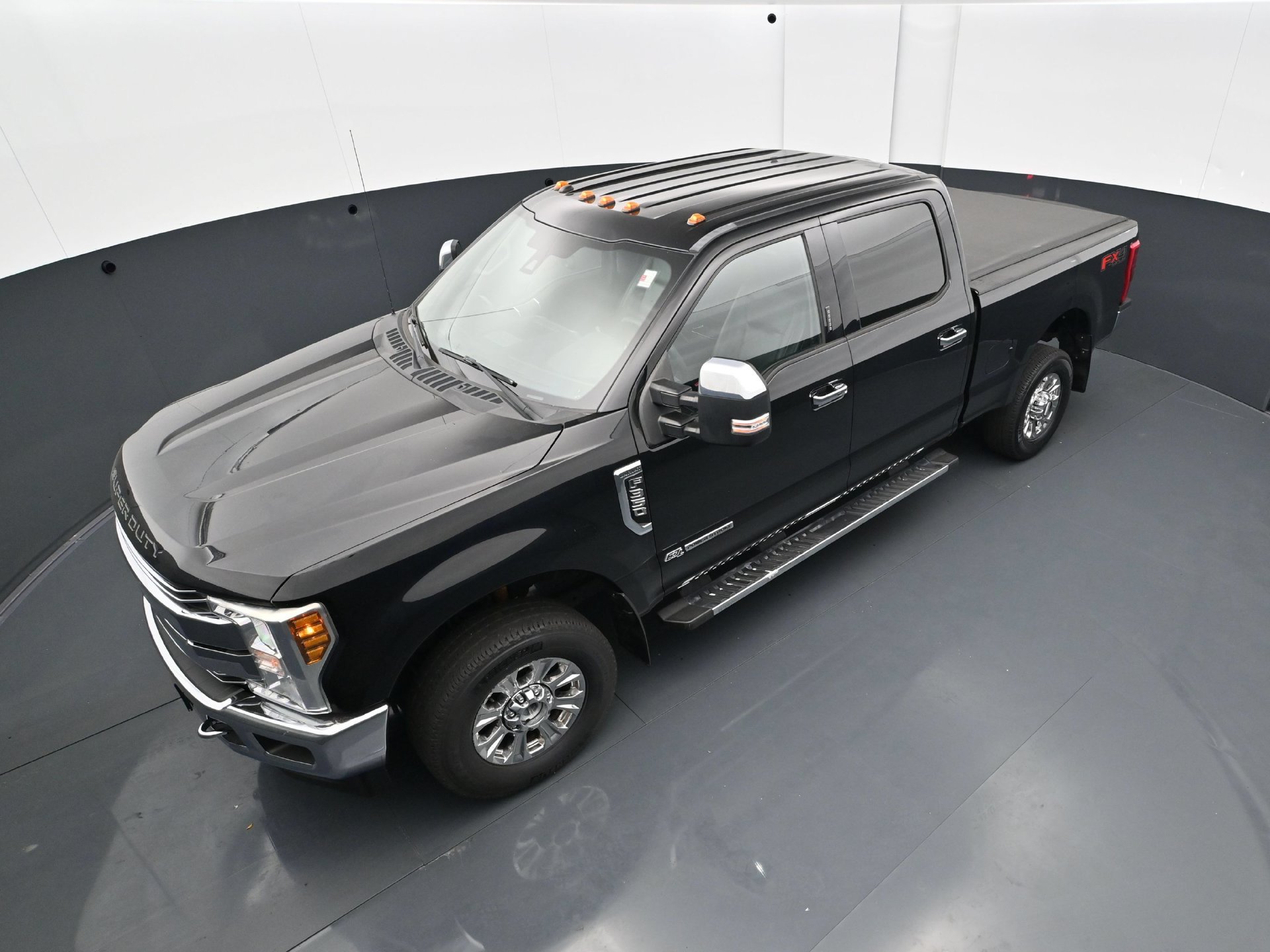 Used 2018 Ford F350 Lariat w/ Lariat Ultimate Package AWD/4WD image 38