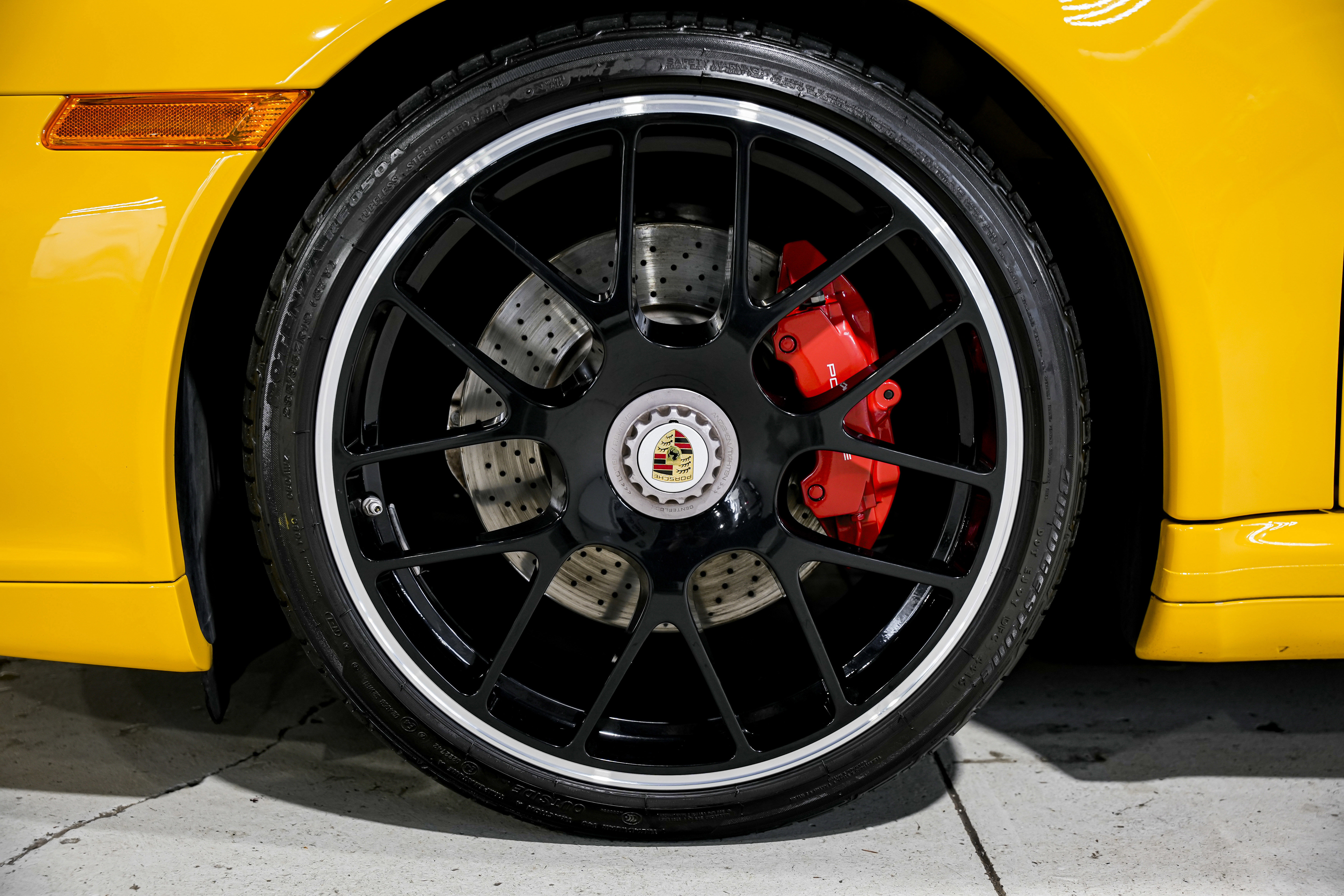 Used 2011 Porsche 911 Carrera GTS image 46