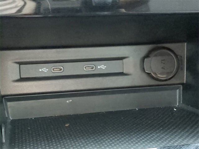 Certified 2025 Volkswagen Taos S image 21