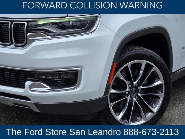 Used 2022 Jeep Wagoneer Series III w/ Premium Group I AWD/4WD image 10