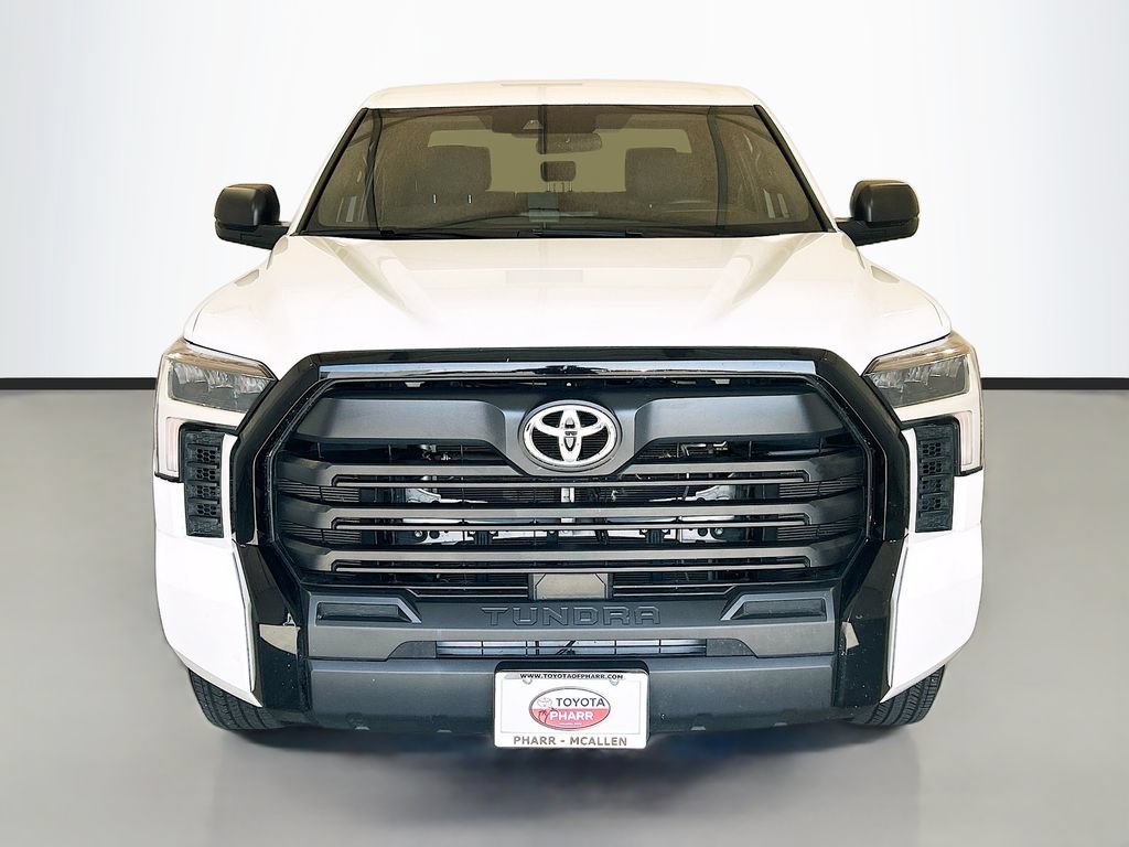 Used 2025 Toyota Tundra SR w/ SR Tow Package RWD image 2