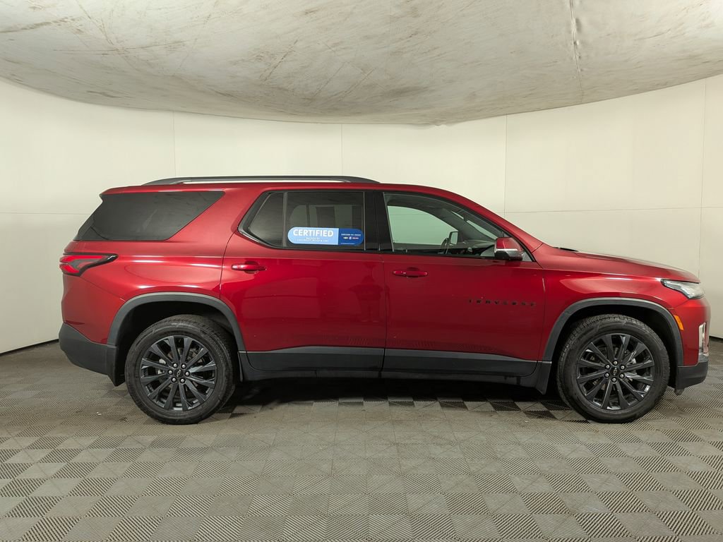 Certified 2022 Chevrolet Traverse RS w/ LPO, Floor Liner Package image 7