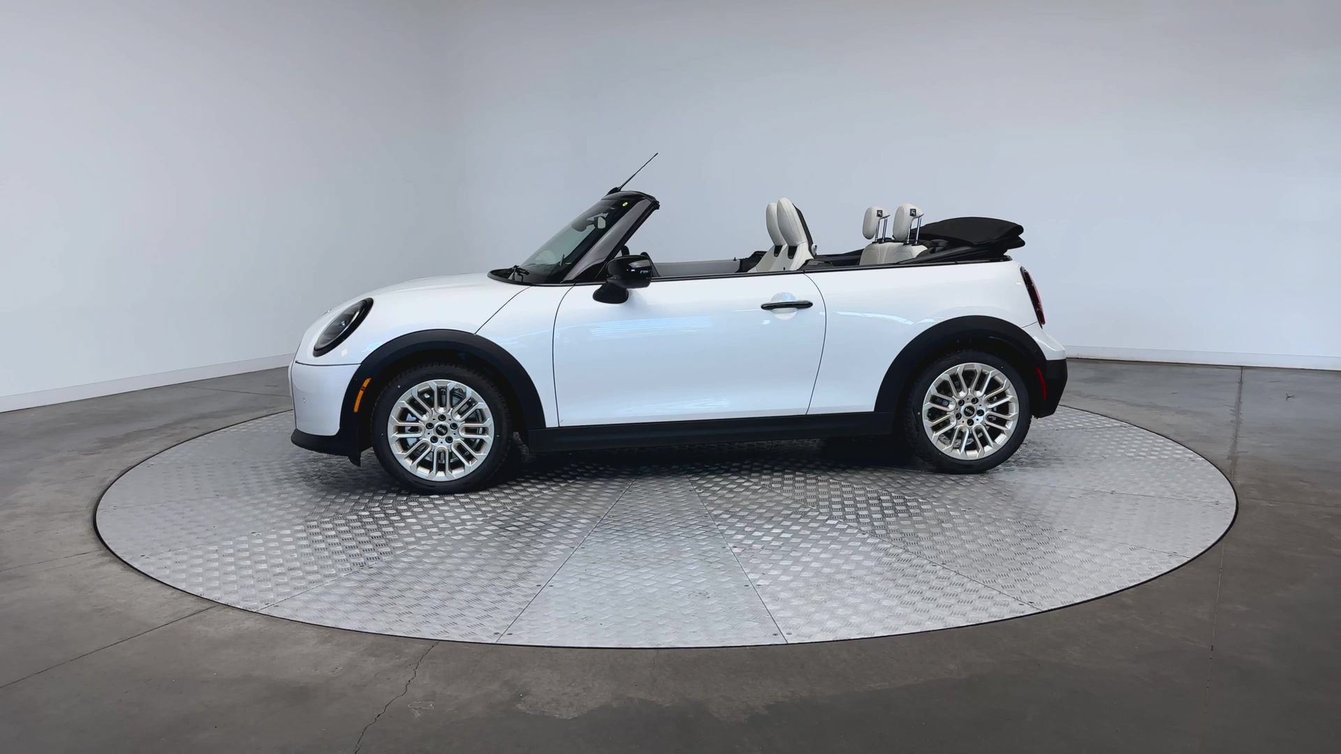 New 2026 MINI Cooper Convertible FWD image 5