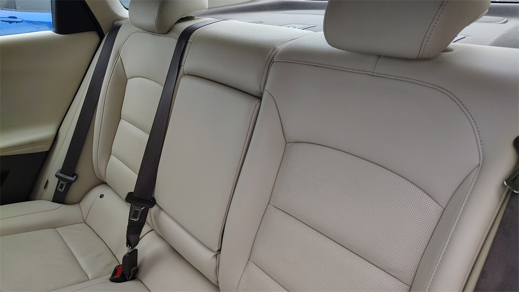 Used 2024 Chevrolet Malibu LT image 27