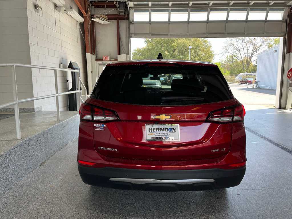 Used 2024 Chevrolet Equinox LT image 7
