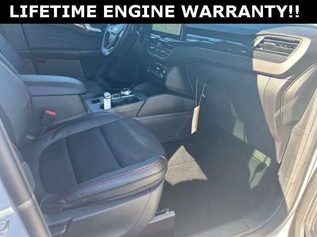 New 2025 Ford Escape ST-Line w/ Tech Pack #1 image 37