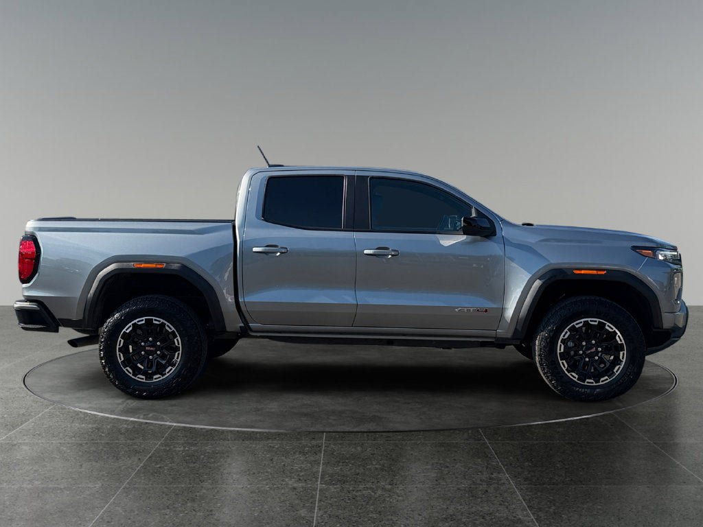 Used 2026 GMC Canyon AT4 AWD/4WD image 11