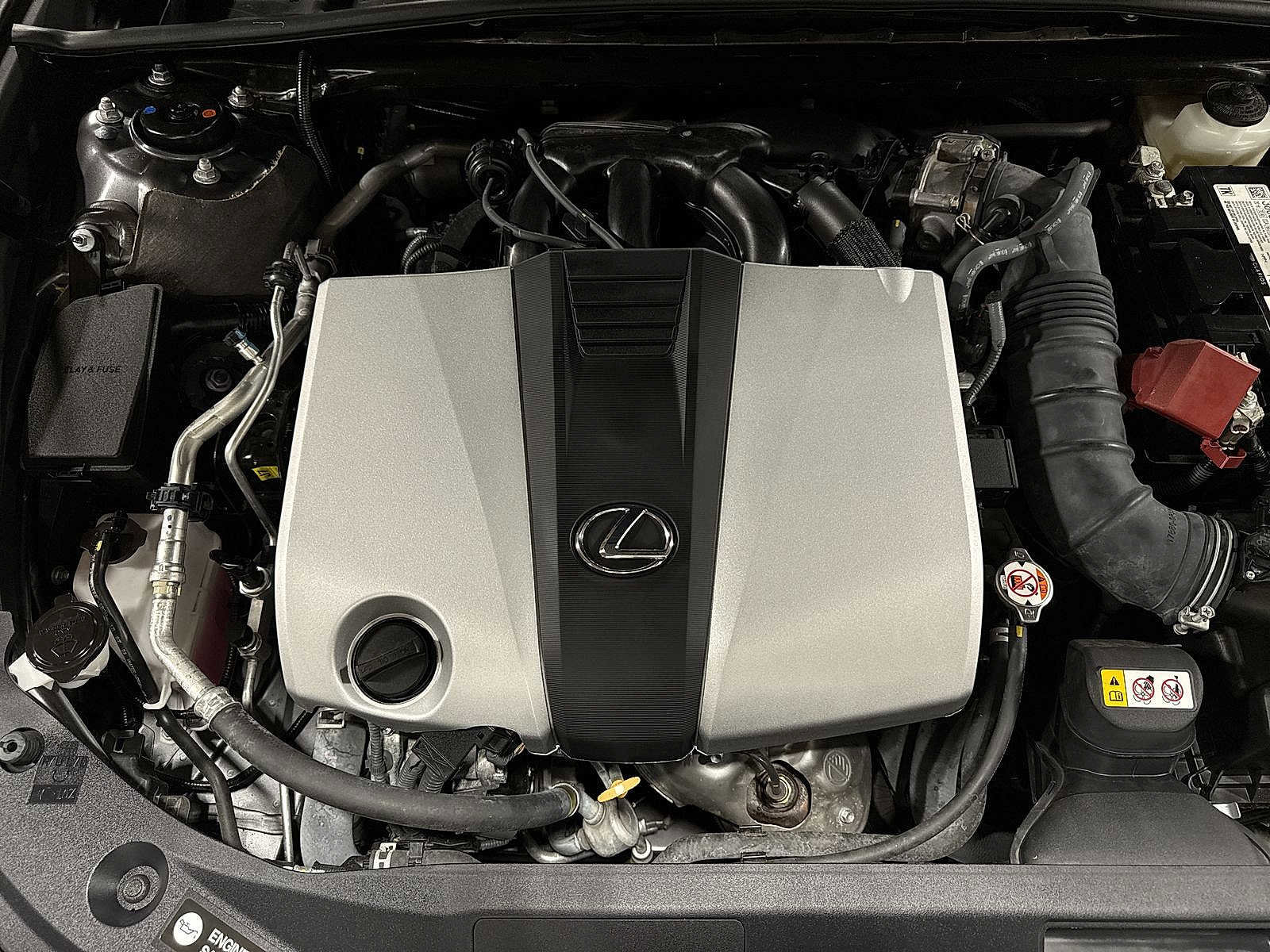 Used 2024 Lexus ES 350 w/ Premium Package image 12