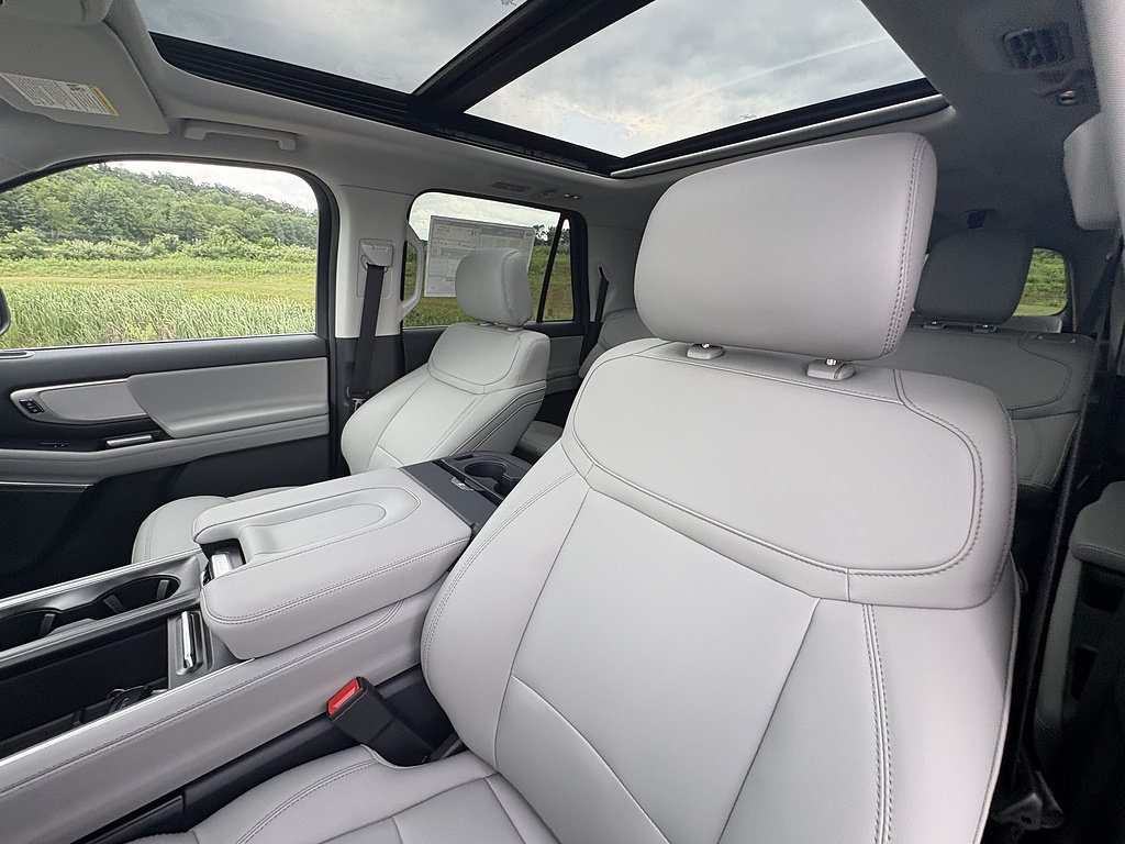 New 2026 Ford Expedition Max Active AWD/4WD image 33