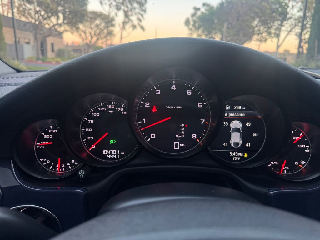 Used 2012 Porsche Panamera 2 image 16