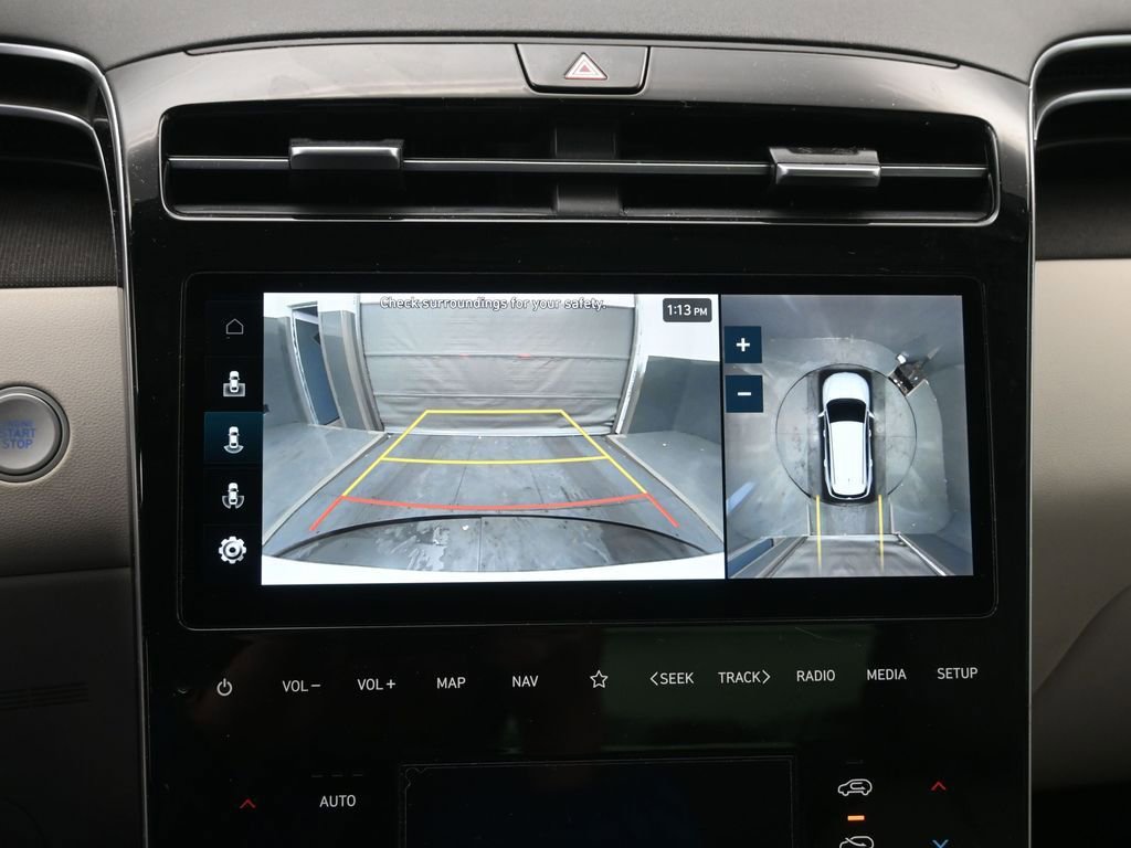 Used 2024 Hyundai Tucson Limited image 16