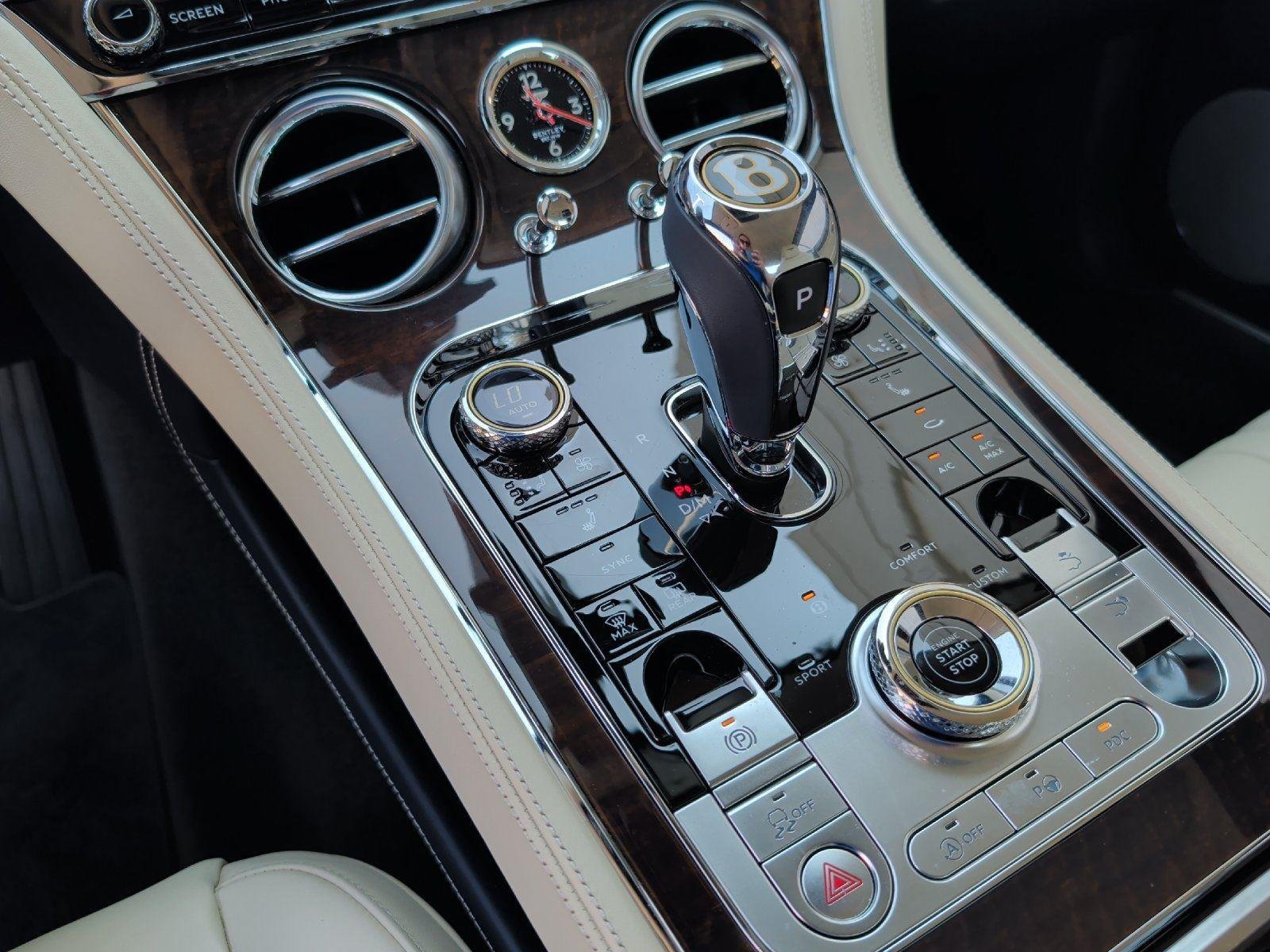 Used 2020 Bentley Continental GT AWD/4WD image 33