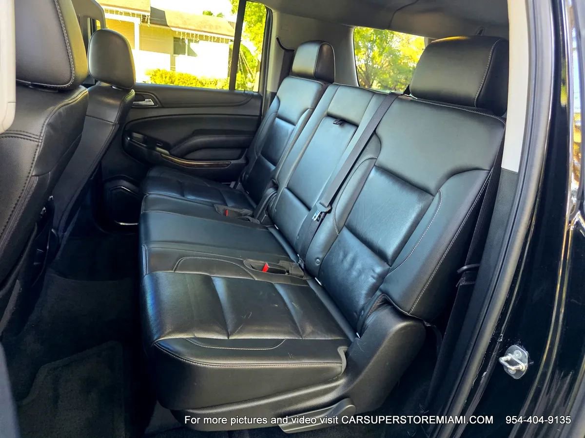 Used 2018 Chevrolet Suburban LT RWD image 19