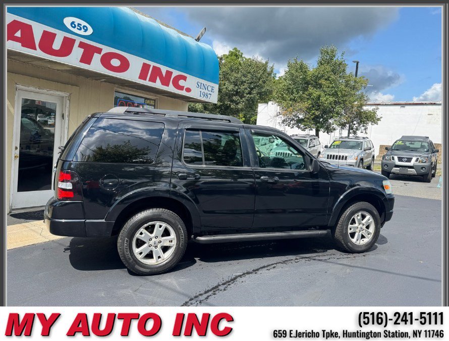 Used 2010 Ford Explorer XLT AWD/4WD image 3