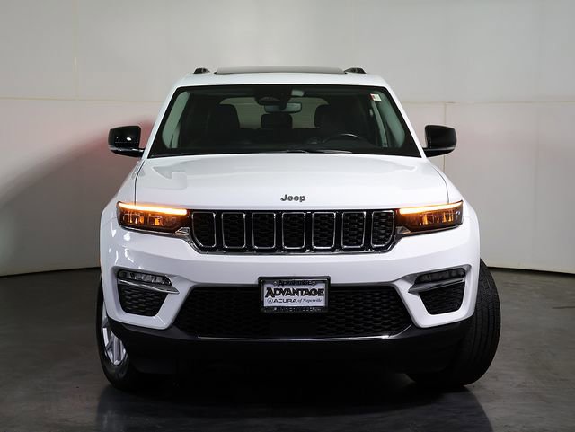 Used 2022 Jeep Grand Cherokee Limited AWD/4WD image 9