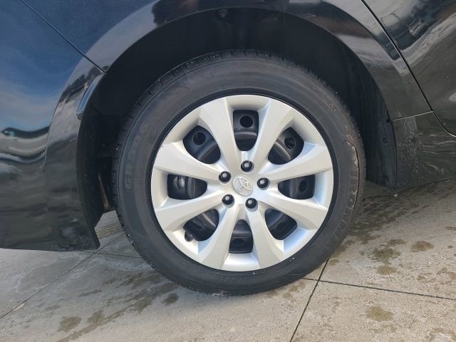 Used 2024 Toyota Corolla LE image 10