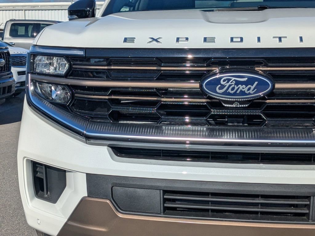New 2025 Ford Expedition Max King Ranch image 10