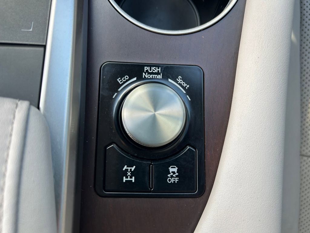 Used 2022 Lexus RX 350 AWD w/ Premium Package image 33