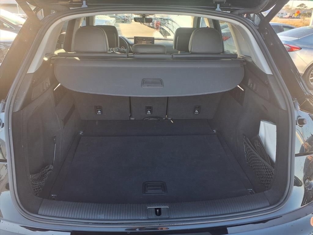 Used 2022 Audi Q5 2.0T Premium Plus image 19