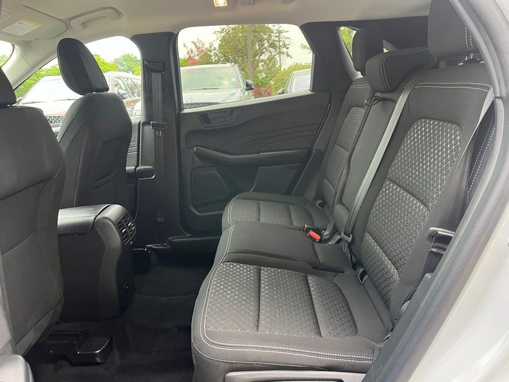 Certified 2025 Ford Escape Active w/ Cold Weather Package FWD image 13