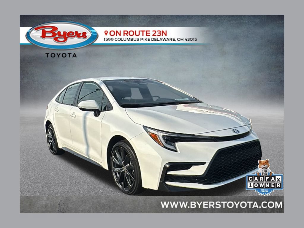 Used 2025 Toyota Corolla SE FWD image 1