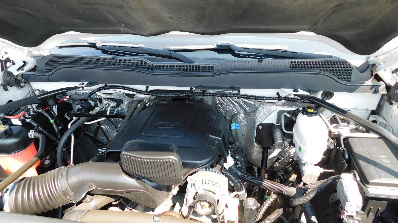 Used 2018 Chevrolet Silverado 2500 W/T image 44