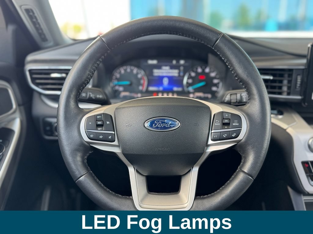 Used 2024 Ford Explorer XLT w/ Equipment Group 202A AWD/4WD image 15