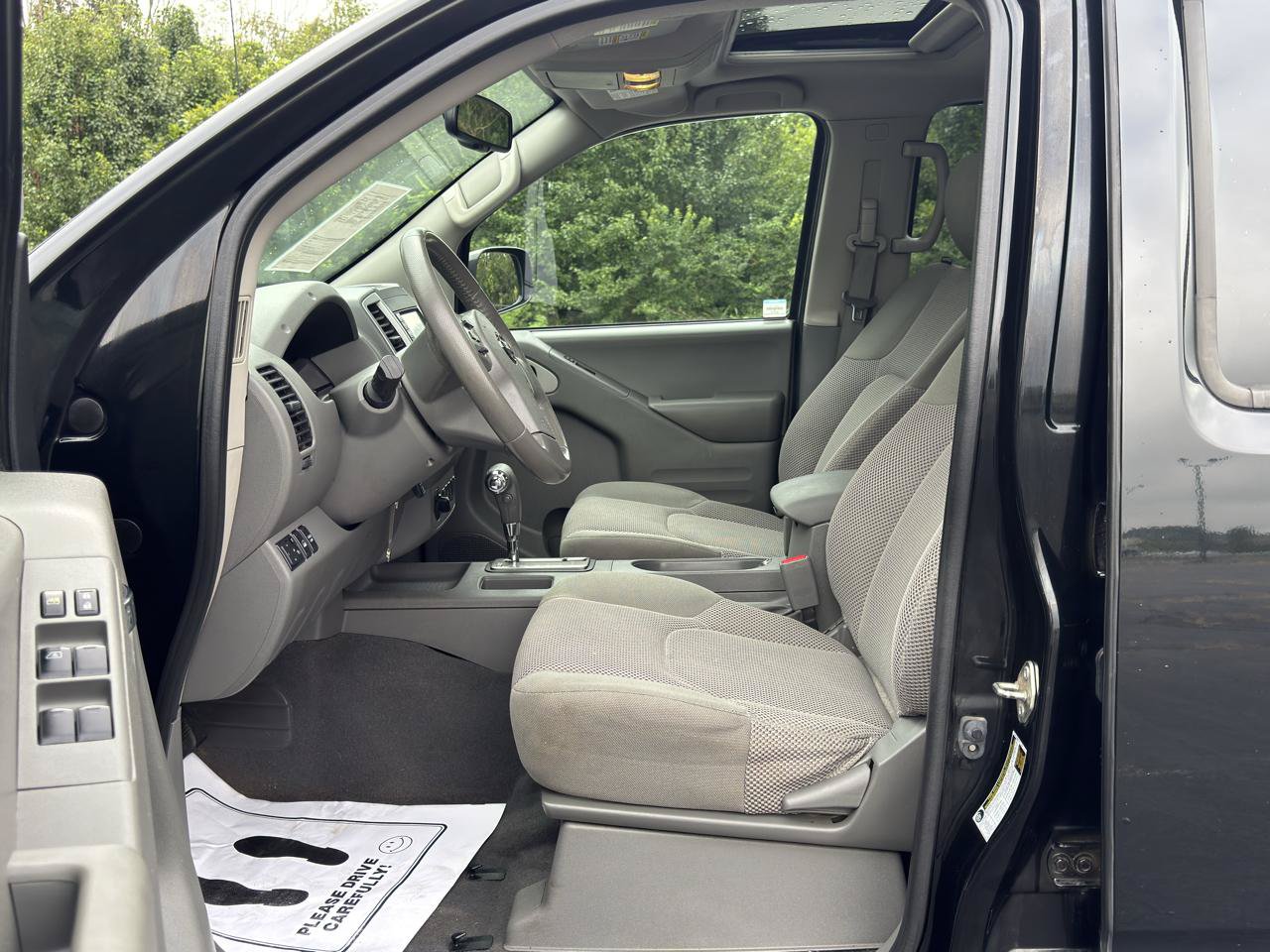 Used 2019 Nissan Frontier SV w/ Value Truck Package AWD/4WD image 11