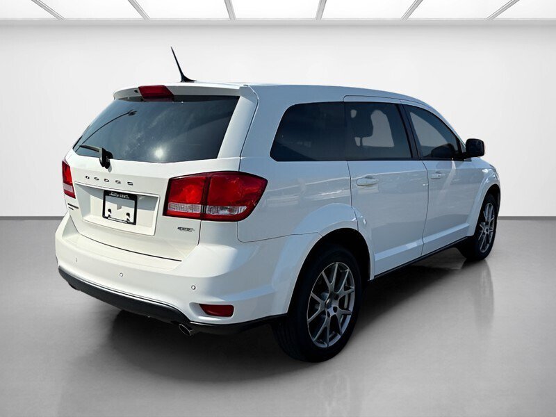 Used 2017 Dodge Journey GT w/ Driver Convenience Group AWD/4WD image 6