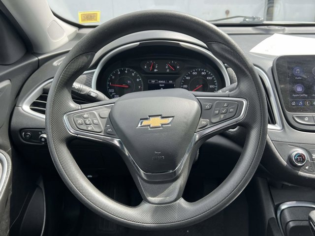 Used 2023 Chevrolet Malibu LT FWD image 14