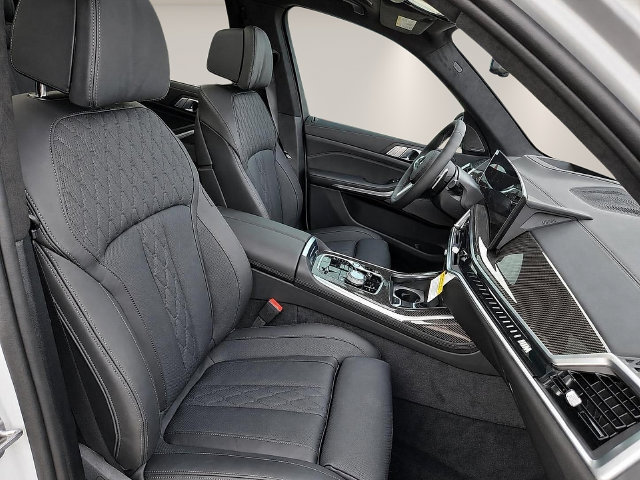 New 2027 BMW X7 M60i AWD/4WD image 16