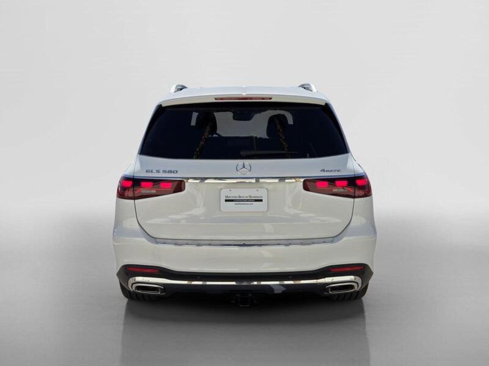 New 2026 Mercedes-Benz GLS 580 4MATIC image 4