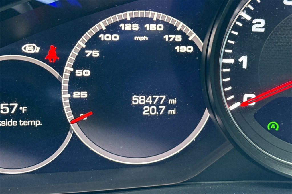 Used 2021 Porsche Cayenne GTS image 32