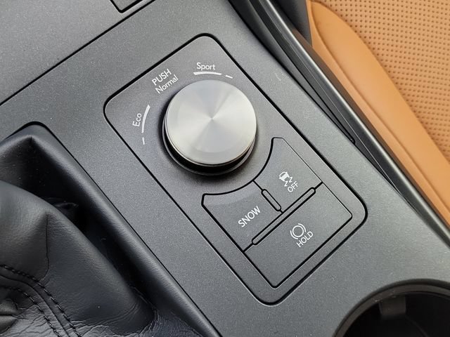 Used 2025 Lexus IS 350 F Sport RWD image 27