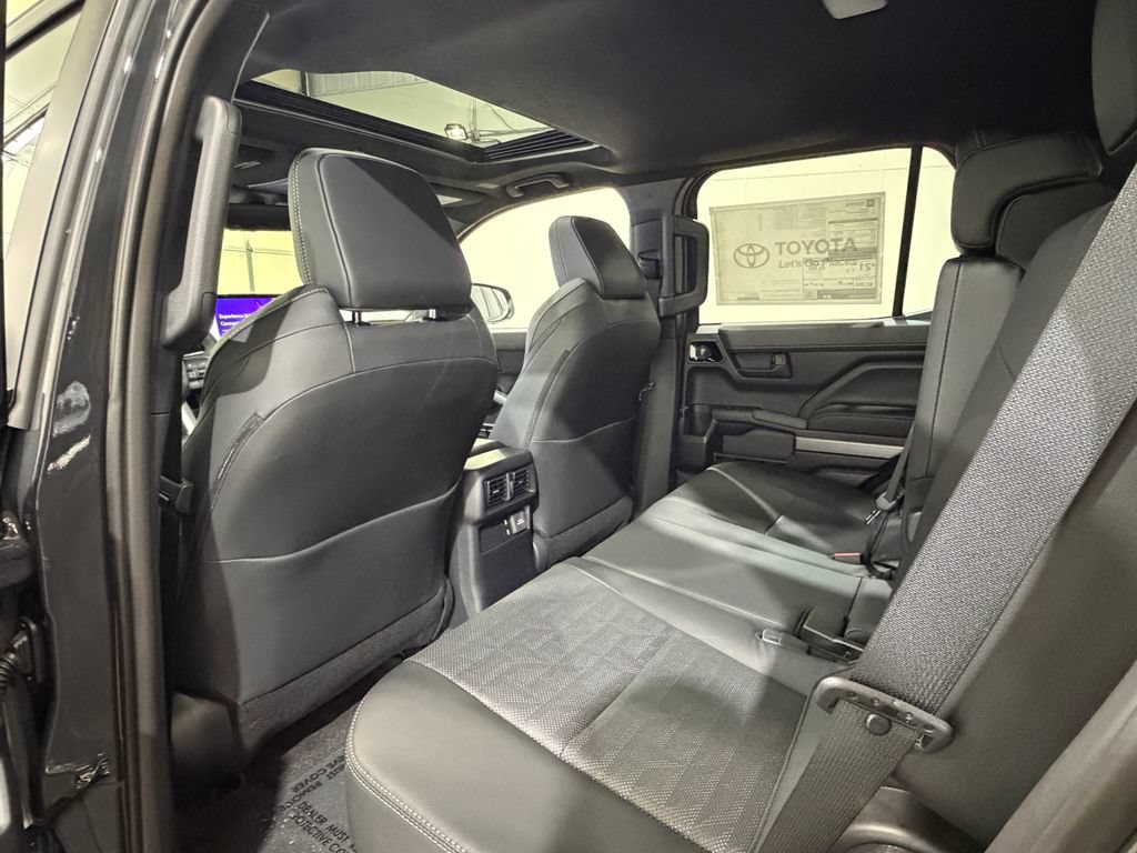 New 2026 Toyota 4Runner TRD Off-Road Premium AWD/4WD image 34