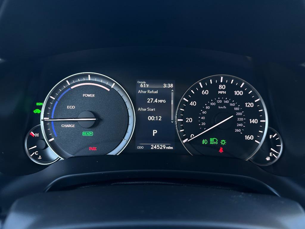 Used 2022 Lexus RX 450hL AWD w/ Premium Package image 3