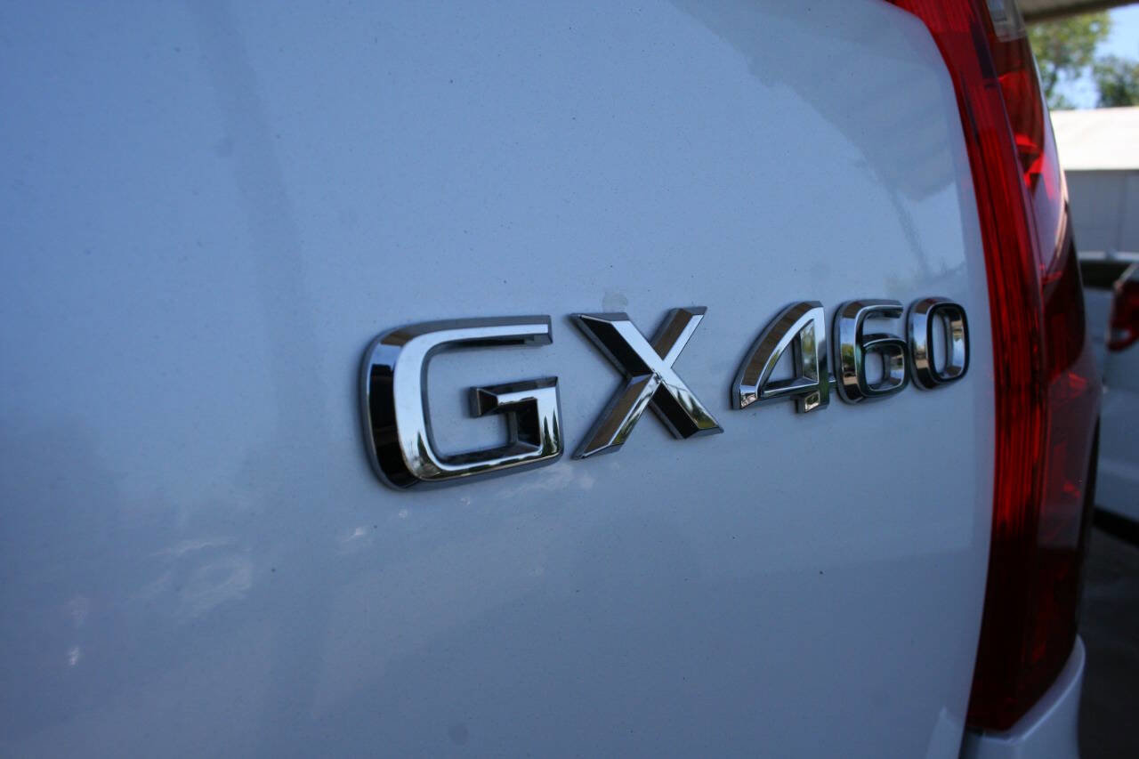 Used 2013 Lexus GX 460 w/ Convenience Pkg AWD/4WD image 11