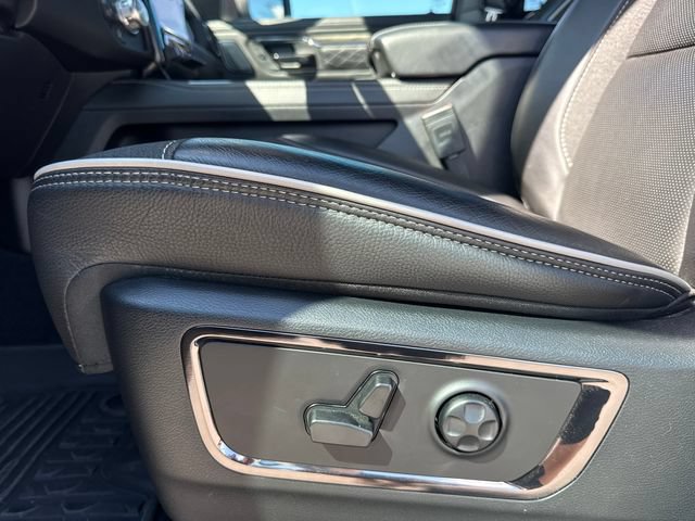 Used 2025 RAM 1500 Limited w/ Body Color Bumper Group AWD/4WD image 13