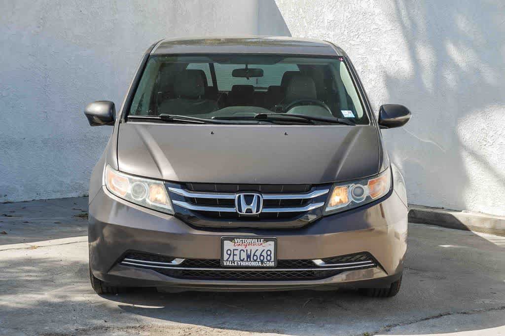 Used 2016 Honda Odyssey SE image 2