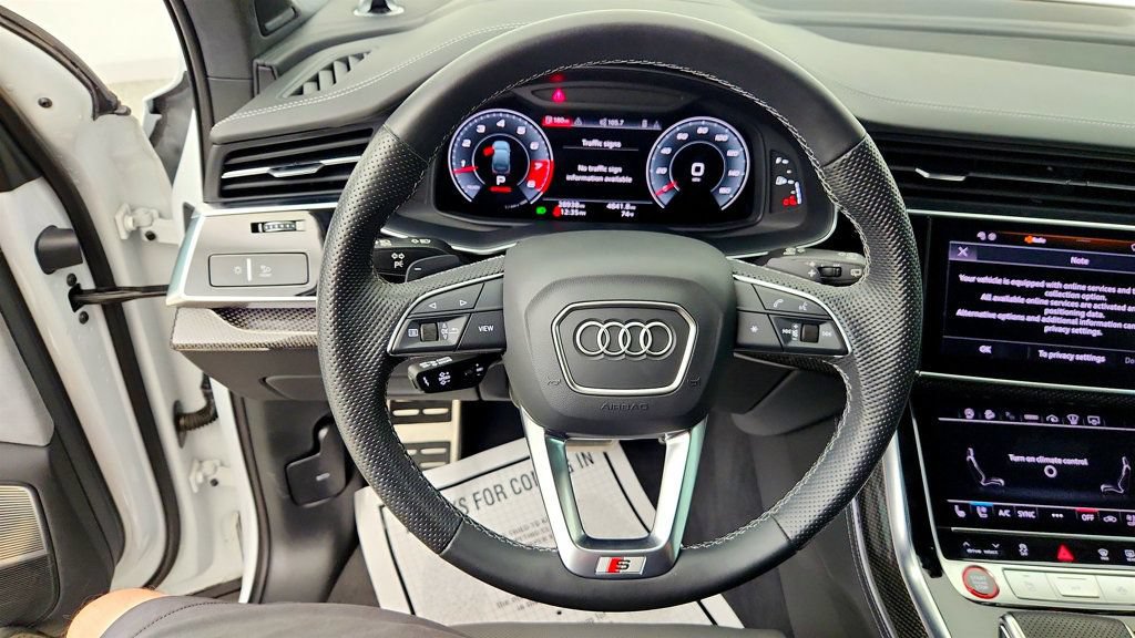 Used 2023 Audi SQ7 Prestige AWD/4WD image 14
