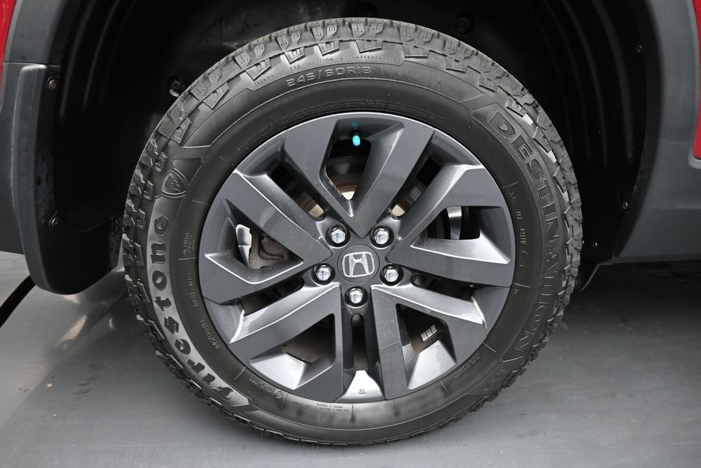 Used 2025 Honda Ridgeline Sport image 30