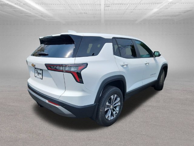 New 2027 Chevrolet Equinox LT w/ LPO, Floor Liner Package FWD image 7