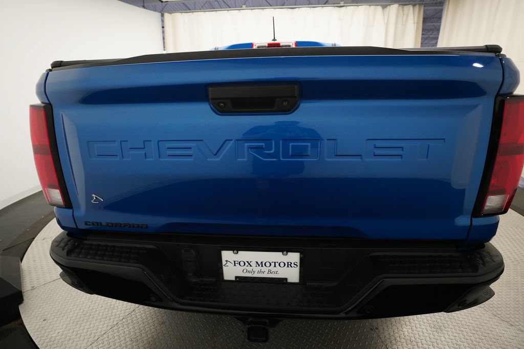 Used 2024 Chevrolet Colorado Z71 w/ Z71 Convenience Package 2 AWD/4WD image 24