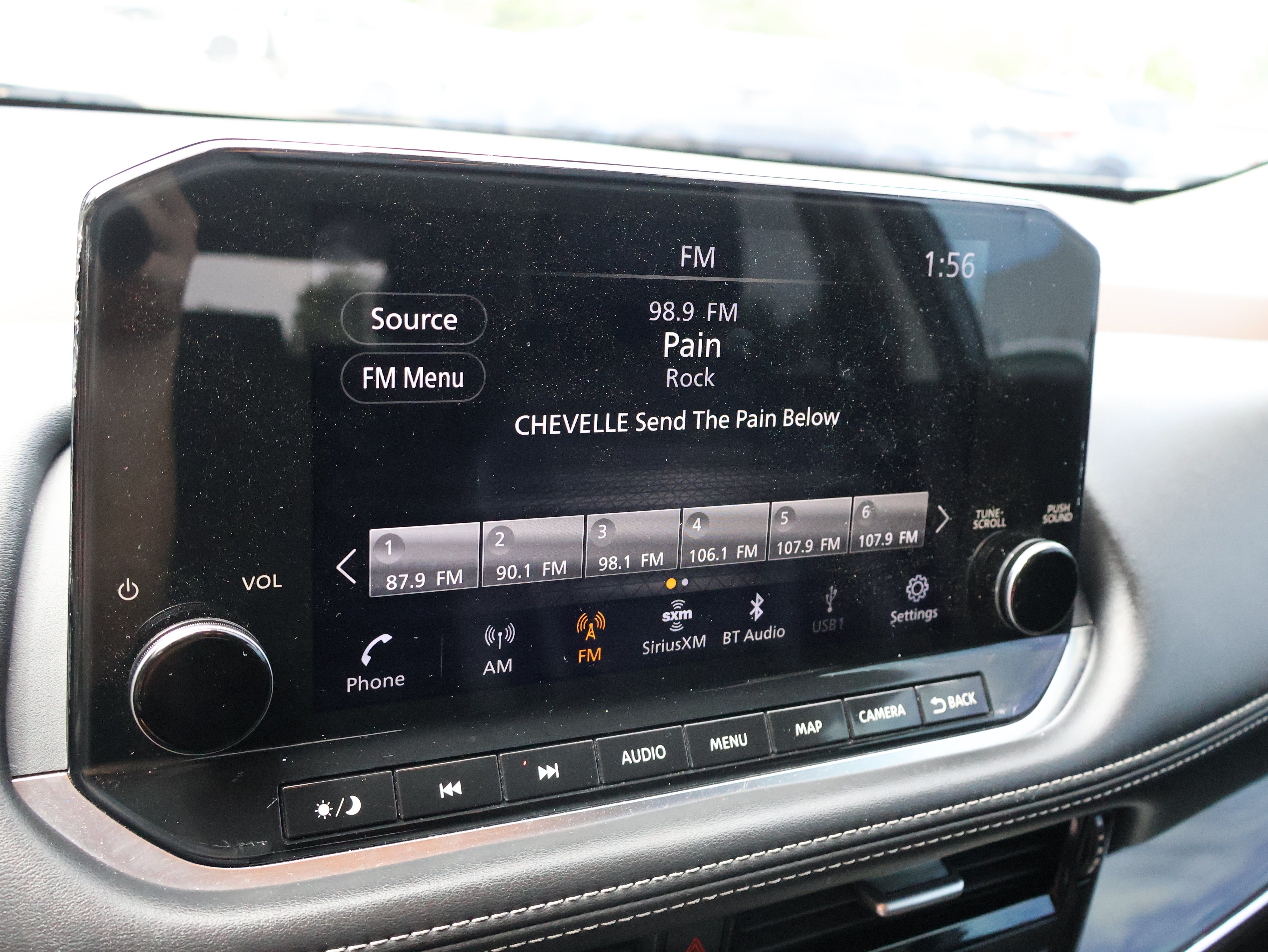 Used 2023 Nissan Rogue SL w/ SL Premium Package FWD image 23