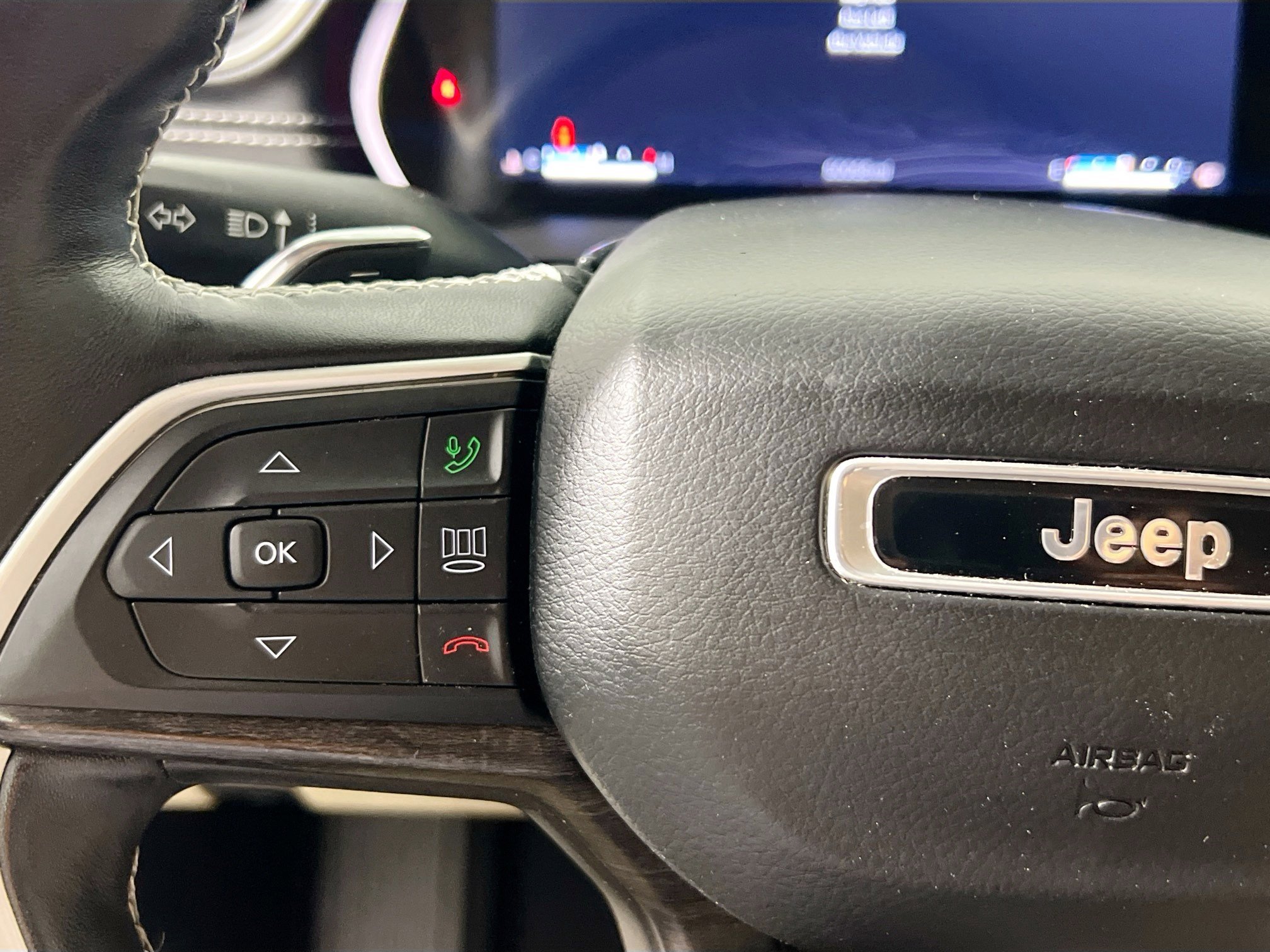 Used 2021 Jeep Grand Cherokee L Limited RWD image 18