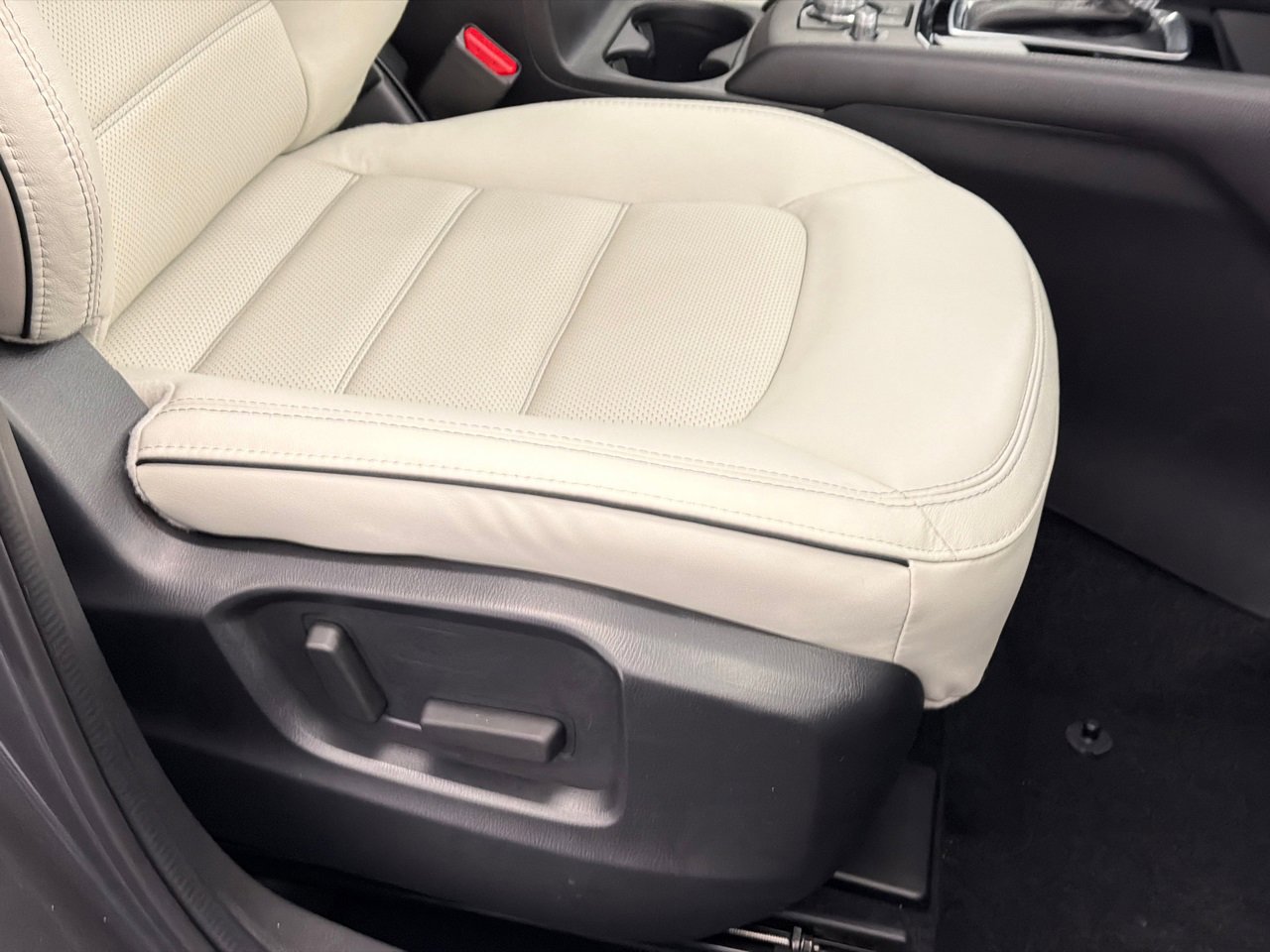 Certified 2025 MAZDA CX-5 AWD 2.5 S image 12