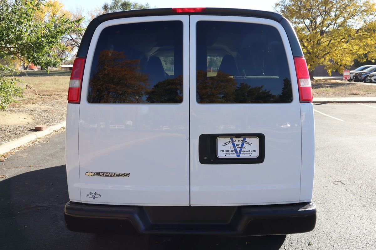 Used 2017 Chevrolet Express 2500 LS image 6