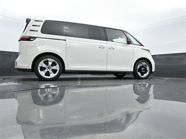 New 2025 Volkswagen ID. Buzz Pro S image 38