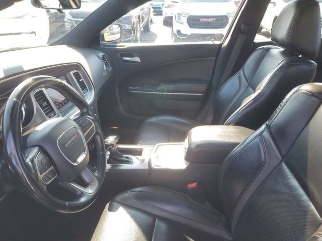 Used 2020 Dodge Charger SXT w/ Leather Interior Group RWD image 16