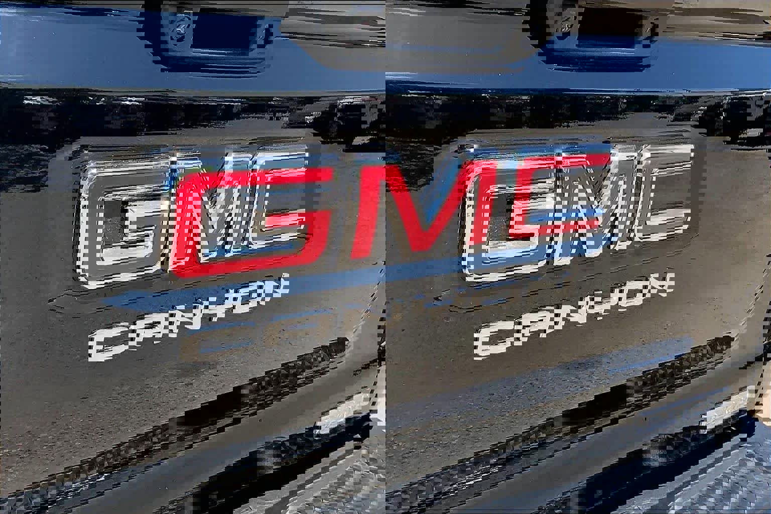 Used 2026 GMC Canyon Elevation w/ Convenience Package image 30